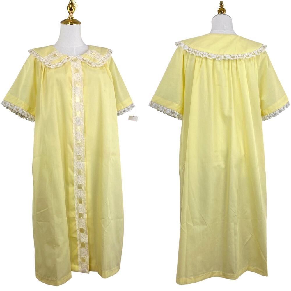 Vintage 60s Smart Time Sunny Yellow Lacy Grandma Housecoat Robe Women's Size 18